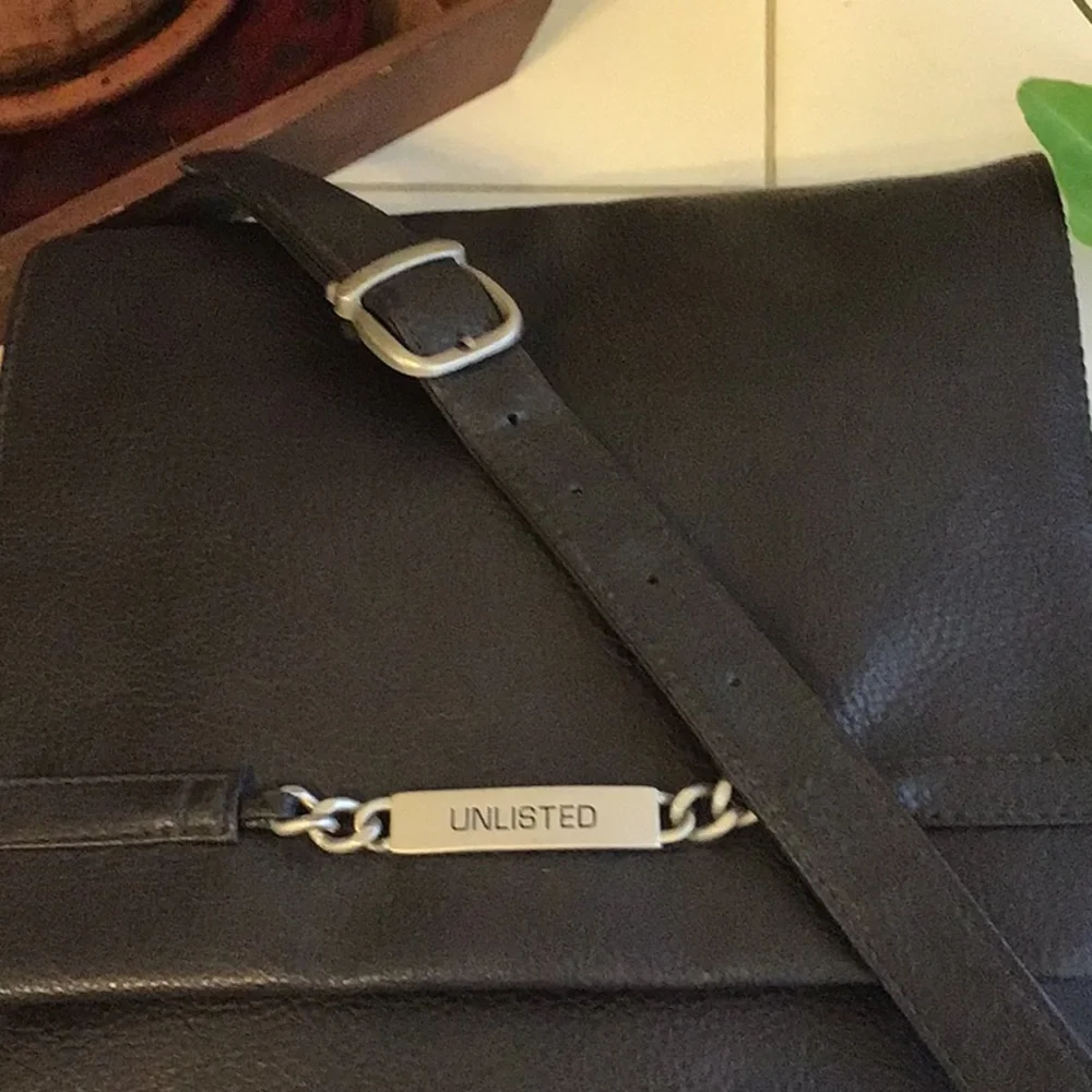 ‘Unlisted by Kenneth Cole’ Messenger Bag